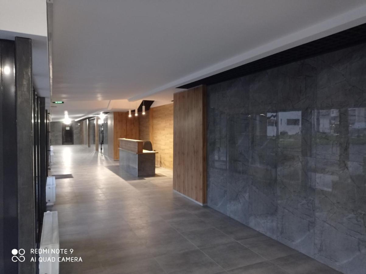 Lux Apartment & Центр,Жк Театральний Rivne Zewnętrze zdjęcie